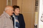 Ing. Miloslav Fencl, ředitel školy v letech 1972 -1979, i ve svých 91 letech poctil naši školu návštěvou. Zde v doprovodu svojí dcery, též absolventky naší školy.